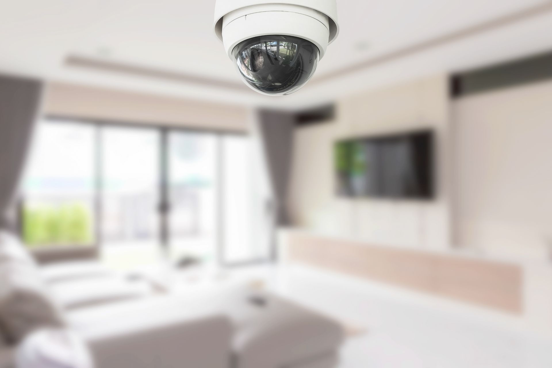 Can wireless cameras be integrated with other security systems for added protection?